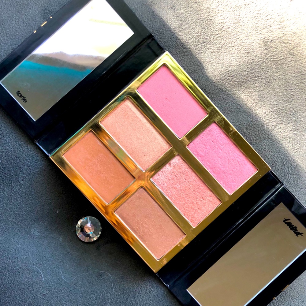 Pro Glow palette by Tarte